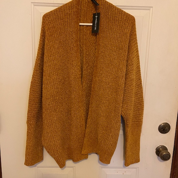 Allie & Rob Mustard Dolman Sleeve Chenille Sweater - Picture 1 of 11